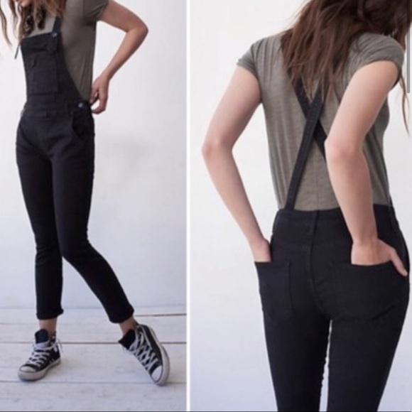 ✨SOLD✨ Free People Washed Black Denim Overalls - 26 - Picture 2 of 8